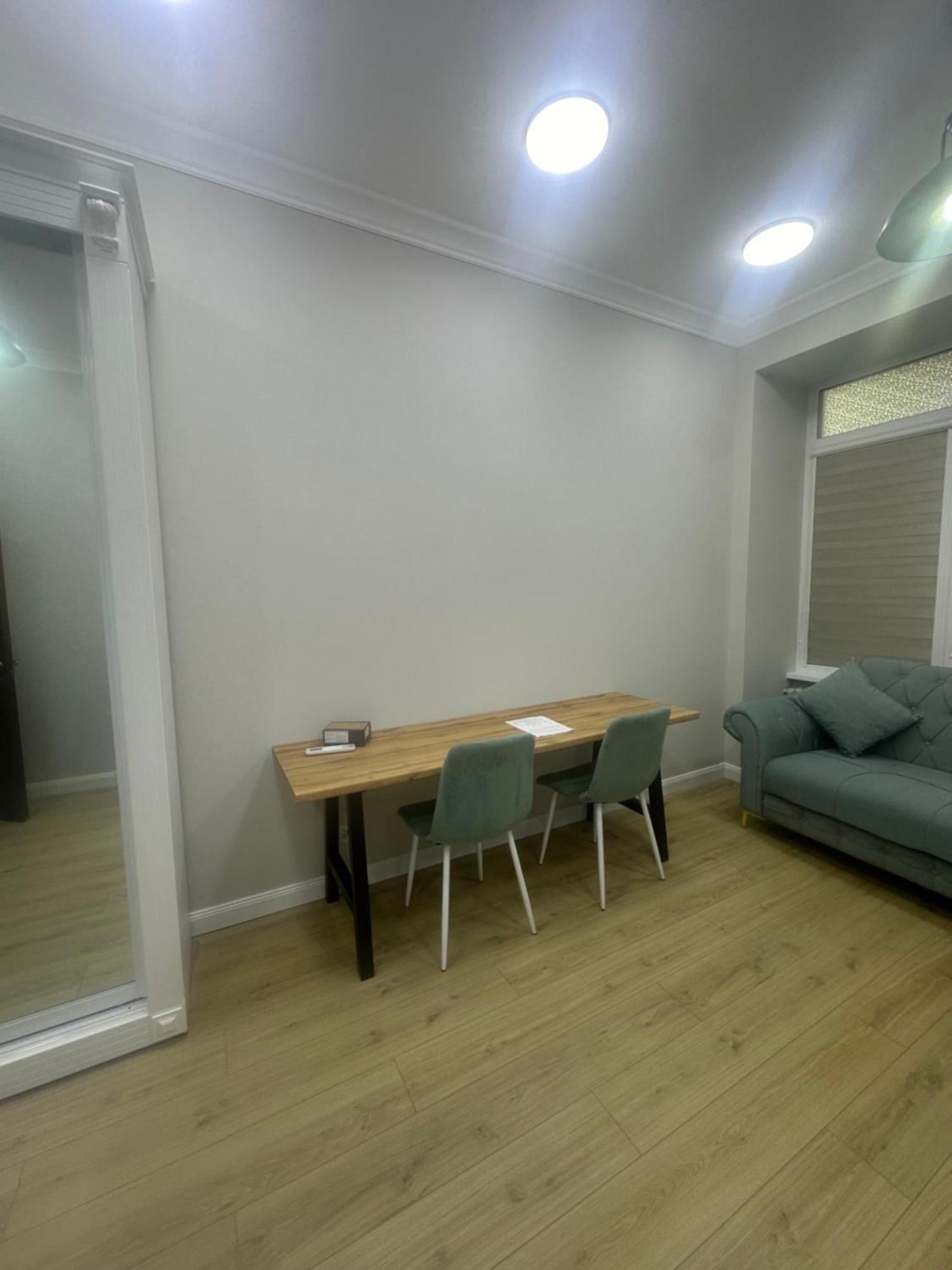 Comfortable Apartment In Central Of 알마티 외부 사진